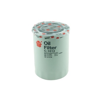 C-1012 Sakura Oil Filter - Fits Mitsubishi Triton, Pajero + More Xref: Z372, P502008, ME013307